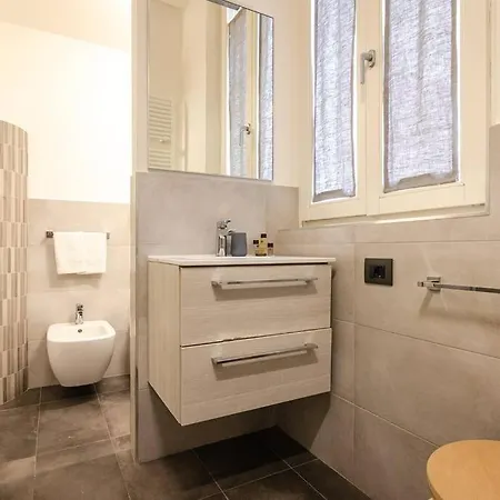 Piella Home, In The Center Apartman *